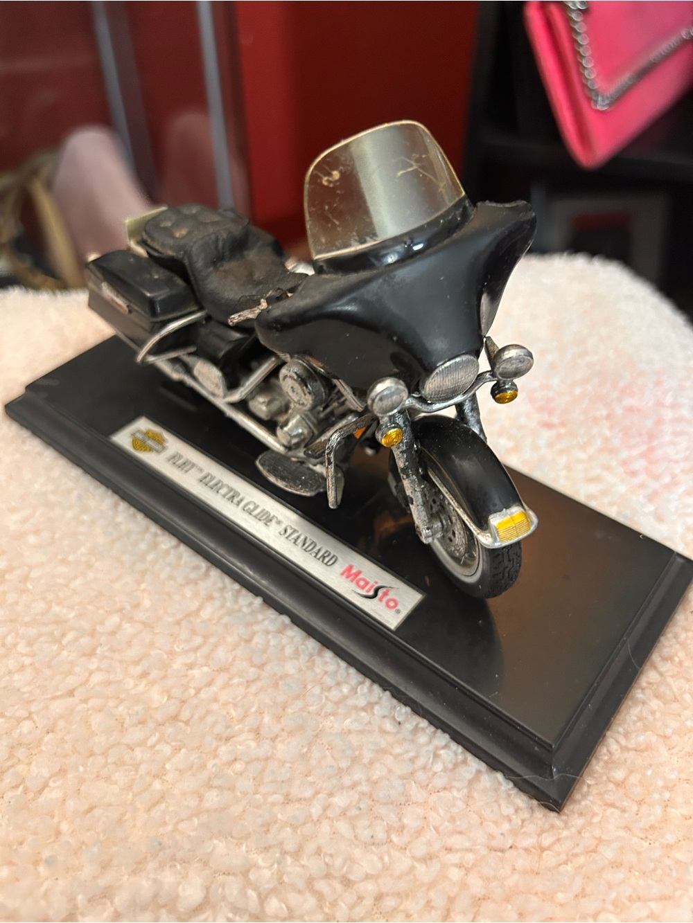 1997 Black Harley-Davidson Electra Glide Standard Die-Cast Model